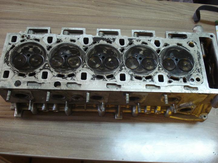 HRC2880 κυλινδροκεφαλη Landrover TD5