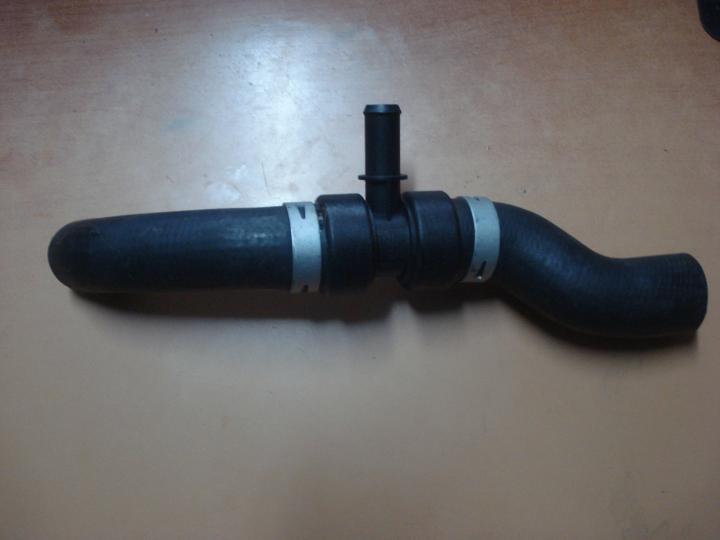 XR811725 Κολαρο νερου Jaguar s type 4000cc